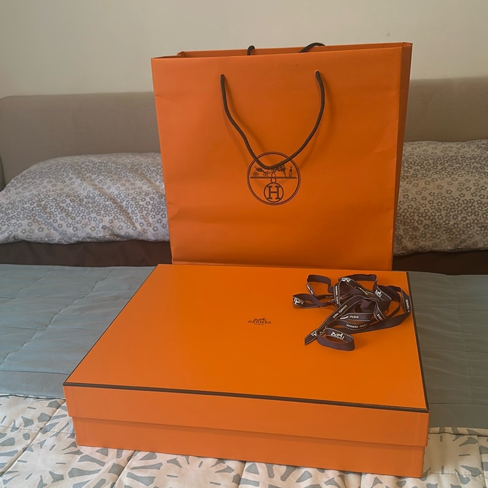 Hermes Empty Box With Ribbon & Shopping Bag - image 1